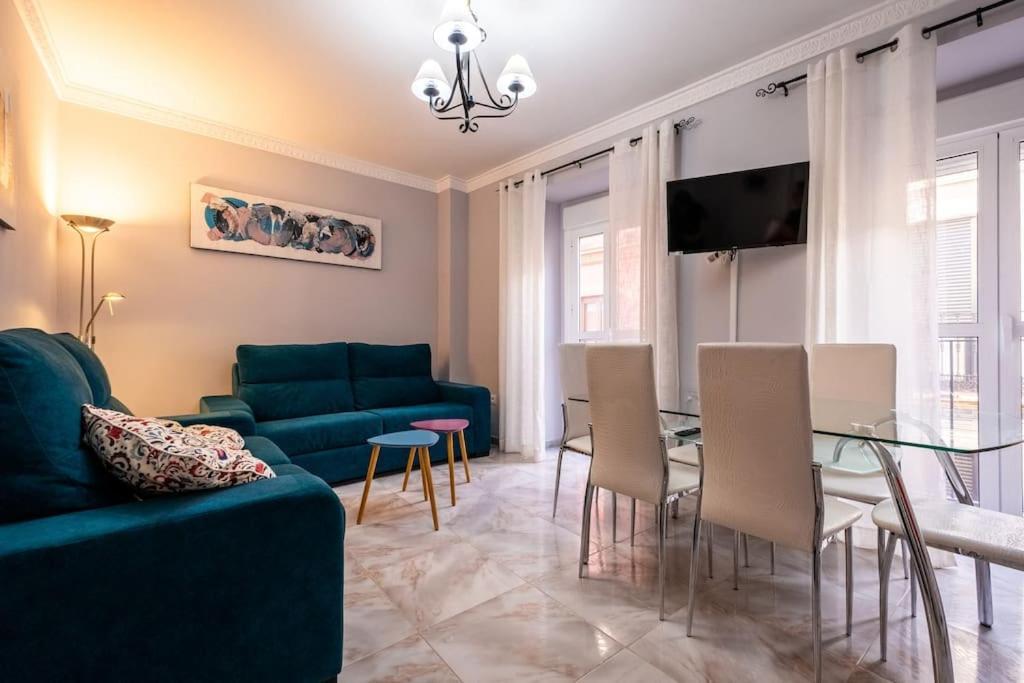 Apartamento Centro - Zona Arenal Apartment Севиля Екстериор снимка